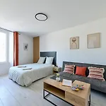 L'adresse Tranquille Douceur Et Discretion Daire