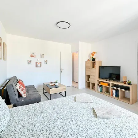 Apartment L'adresse Tranquille Climatisation Et Discretion Cholet