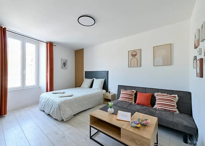 L'adresse Tranquille Douceur Et Discretion 公寓